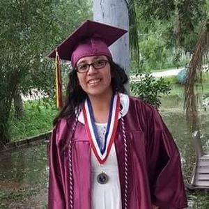 Meet your Posher, Myra